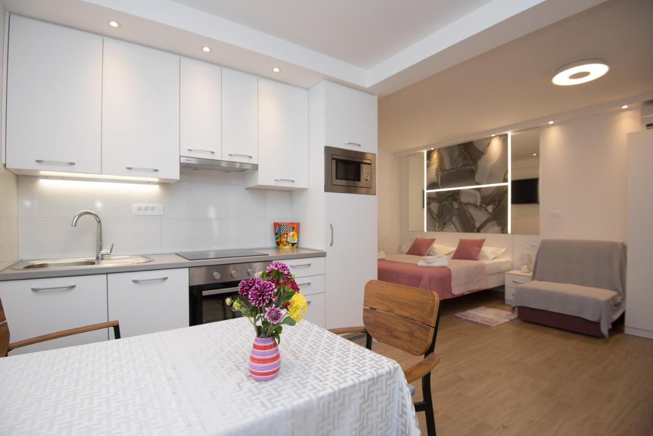 Luxury Studio Apartment Honeymoon Сплит Екстериор снимка